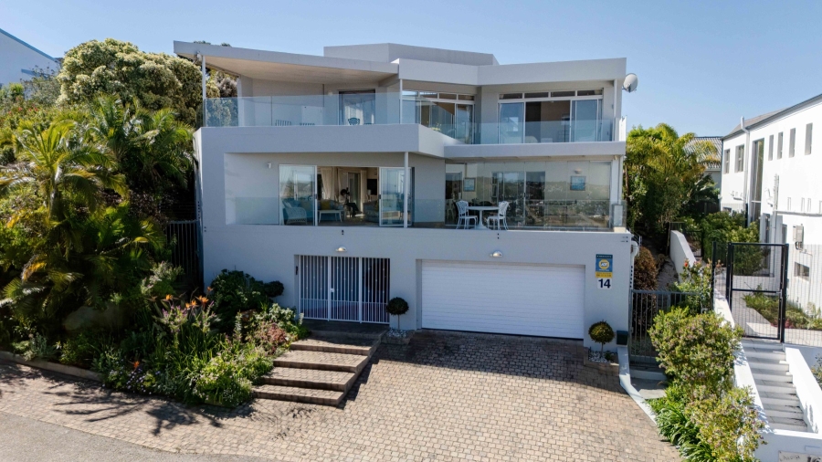 5 Bedroom Property for Sale in Signal Hill Western Cape